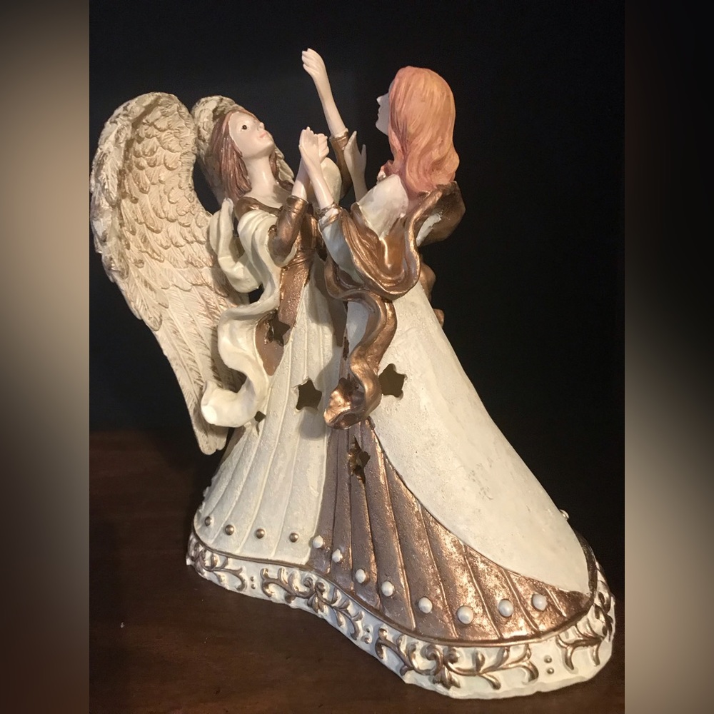Resin Sister with Guardian Angel - Picture 2 of 3